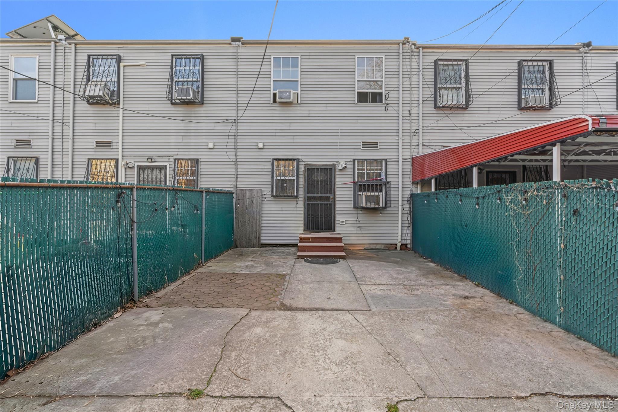 #18 photo, 525 Alabama Avenue, Brooklyn , NY 11207
