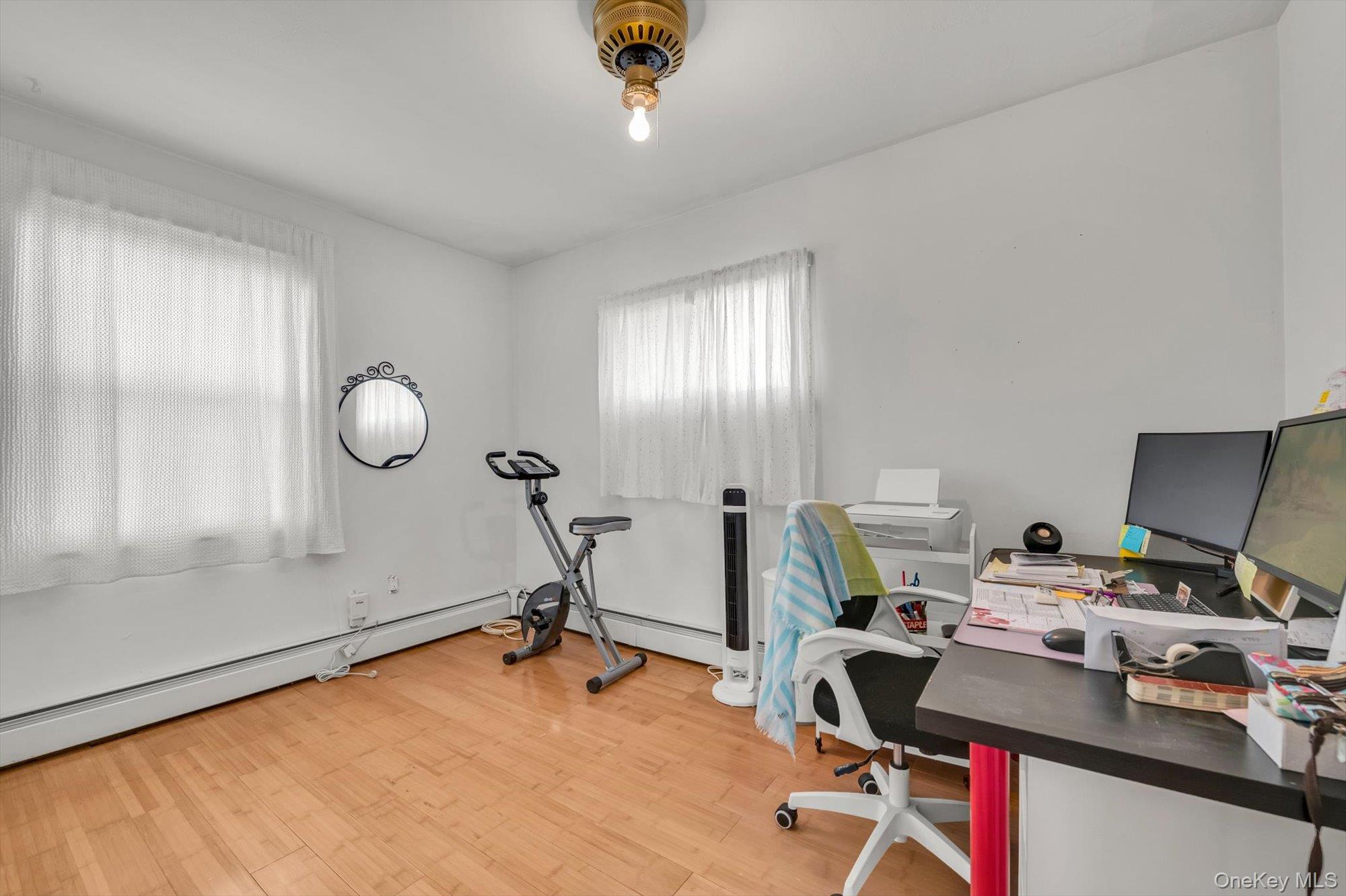 #8 photo, 4 Carriage Lane, ナッソー郡 Levittown , NY 11756