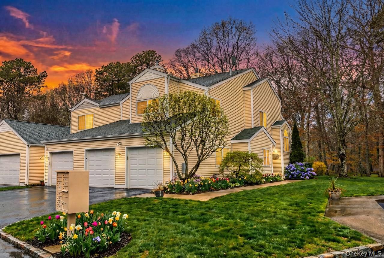 #1 photo, 168 Gothic Circle, Manorville , NY 11949