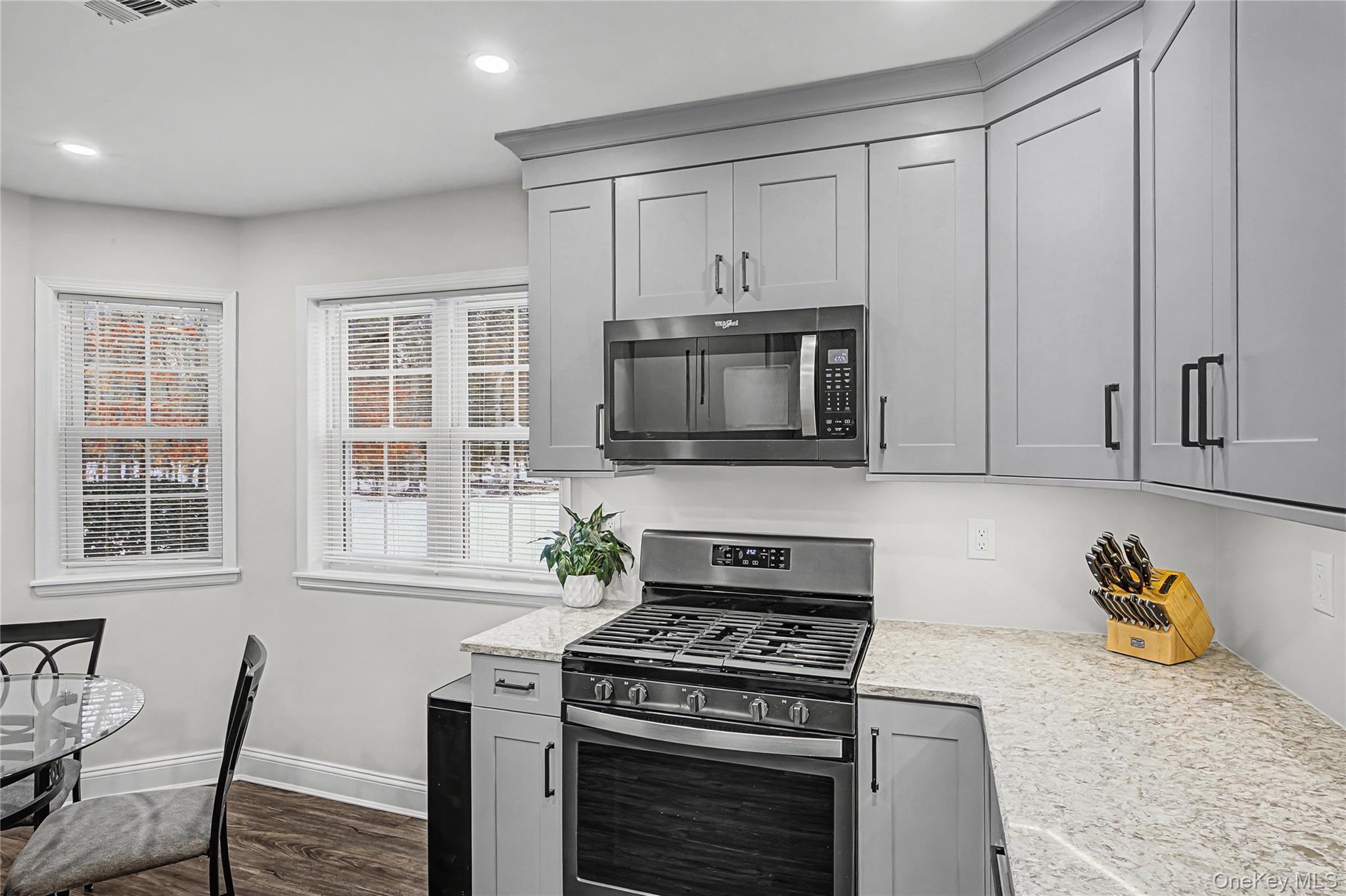 #12 photo, 168 Gothic Circle, Manorville , NY 11949