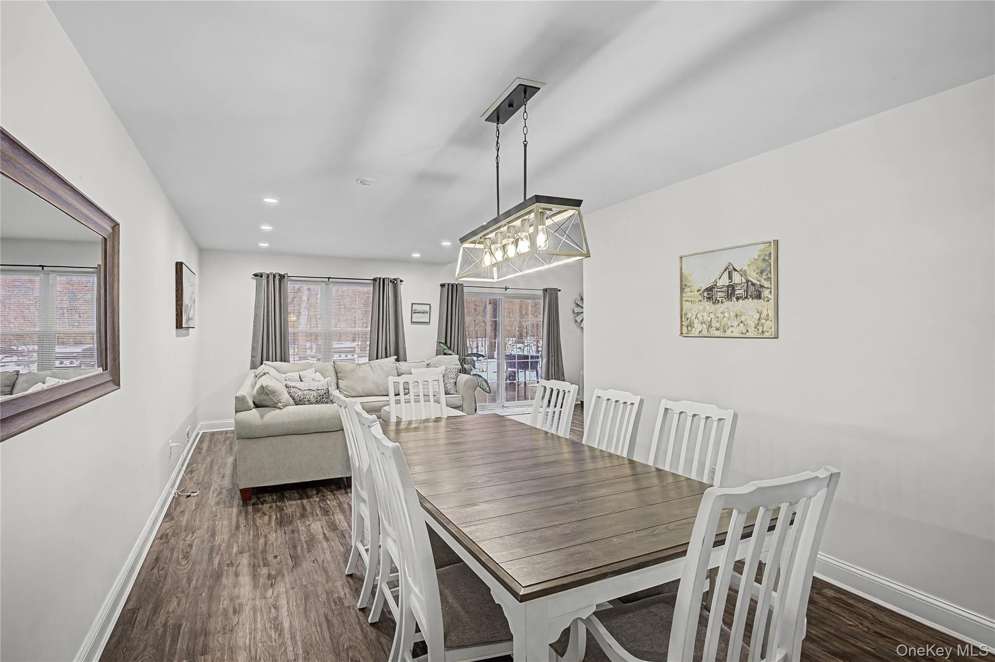 #17 photo, 168 Gothic Circle, Manorville , NY 11949