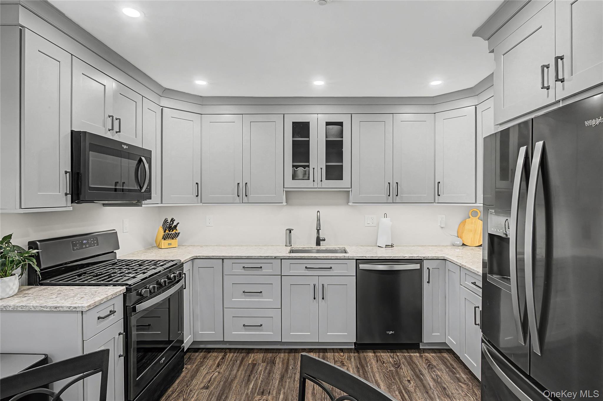 #9 photo, 168 Gothic Circle, Manorville , NY 11949