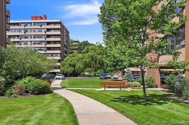 #9 photo, 10-24 166th Street, Beechhurst , NY 11357