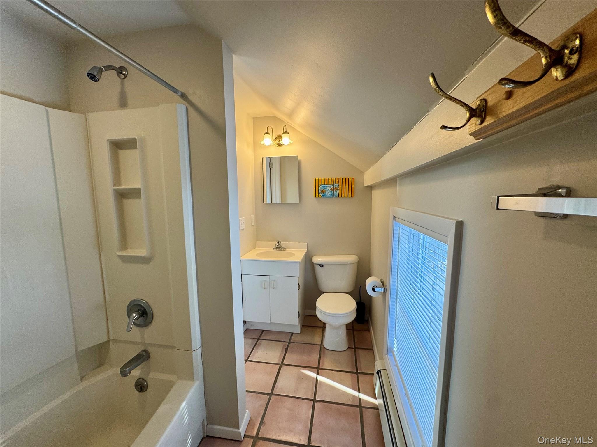 #17 photo, 1070 Town Harbor Lane, Southold , NY 11971