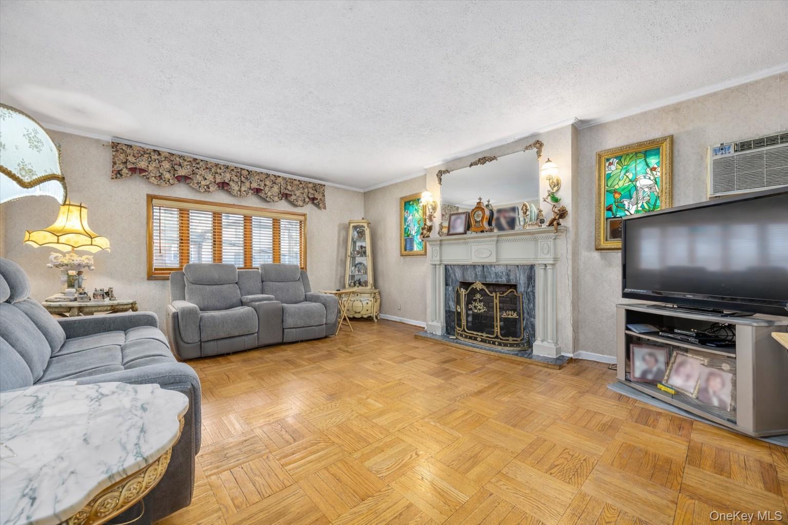 #7 photo, 5739 78th Street, Middle Village , NY 11379