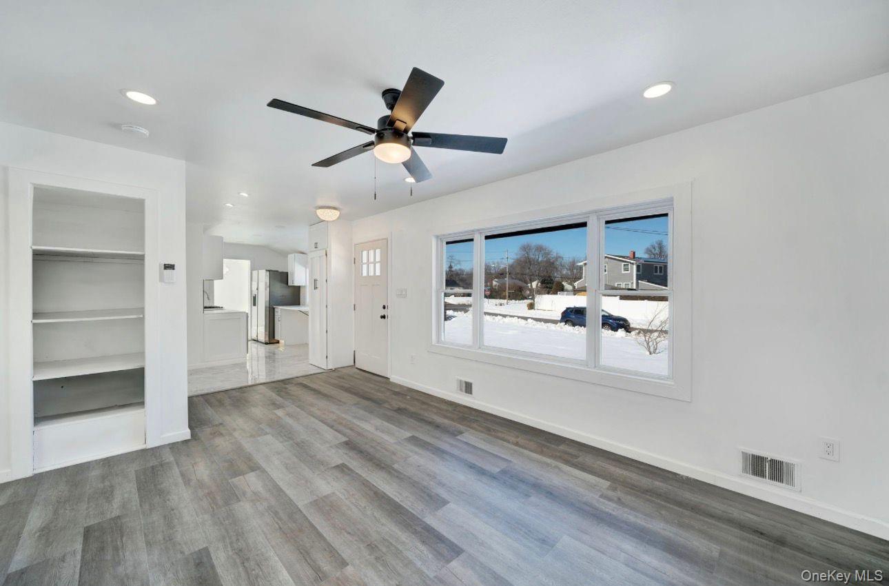 #4 photo, 14 Morton Street, Brentwood , NY 11717