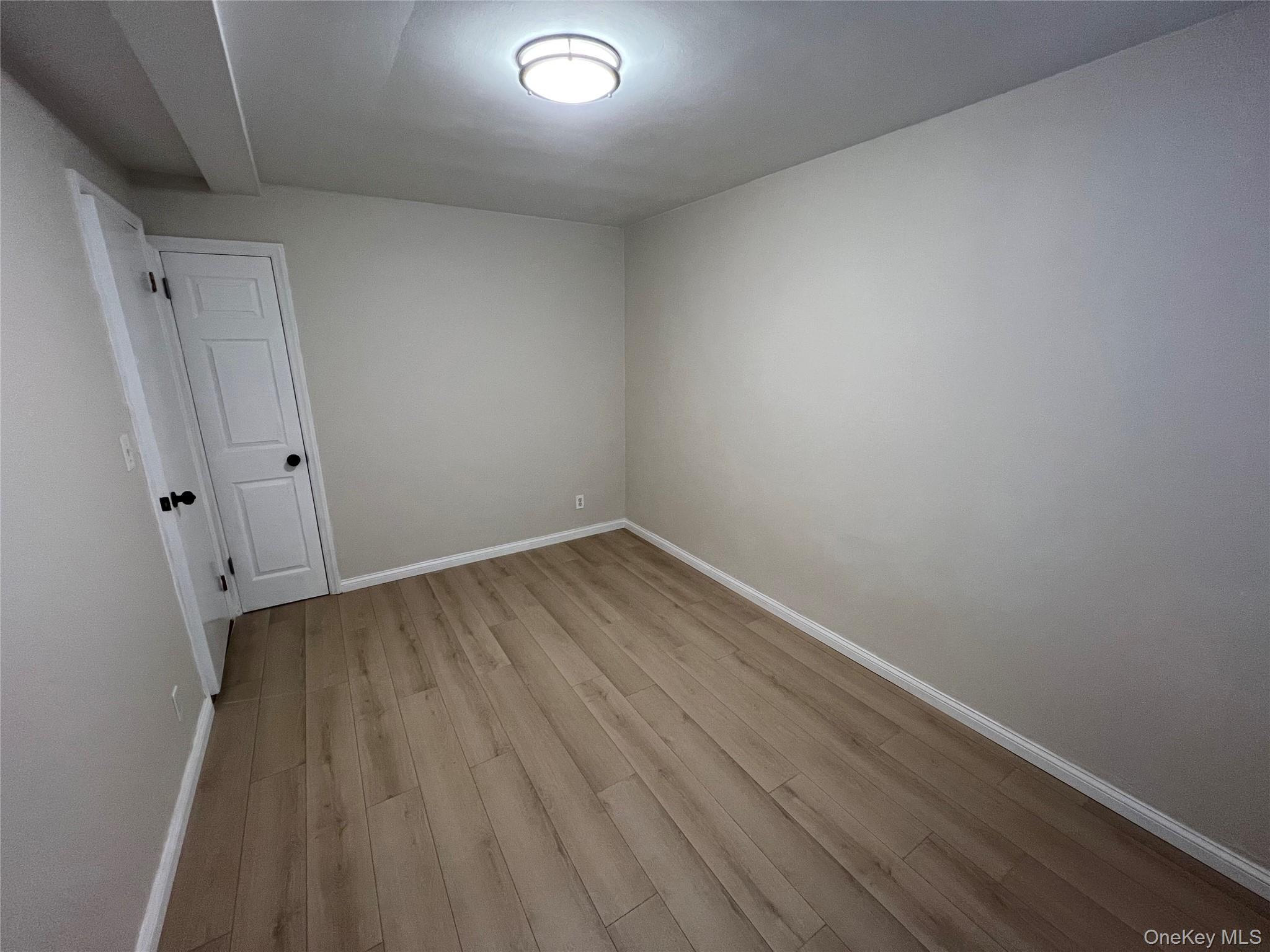 #3 photo, 51-23 Junction Boulevard, Elmhurst , NY 11373