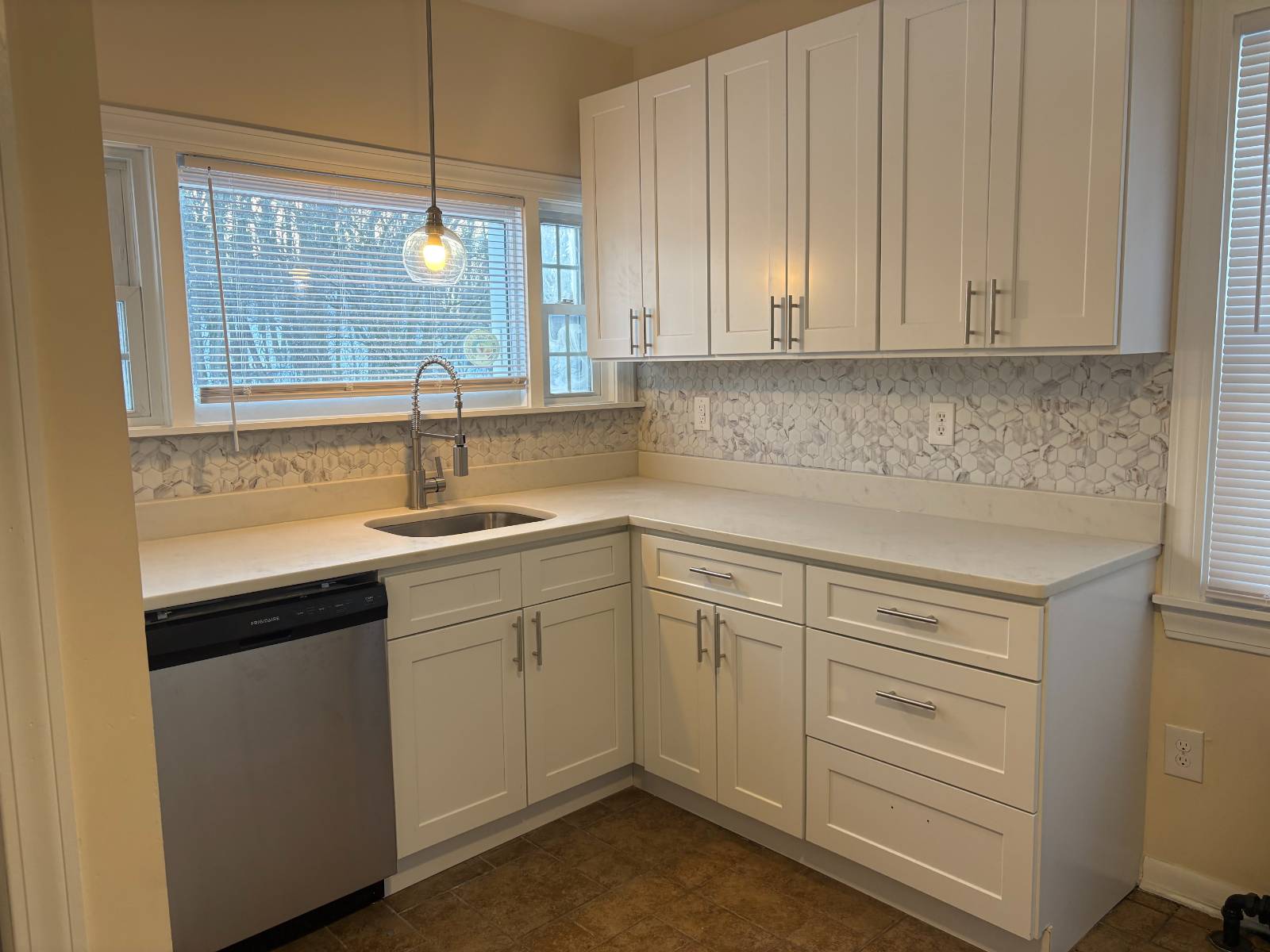 #4 photo, 616 Kenwood Ave, Delmar , NY 12054