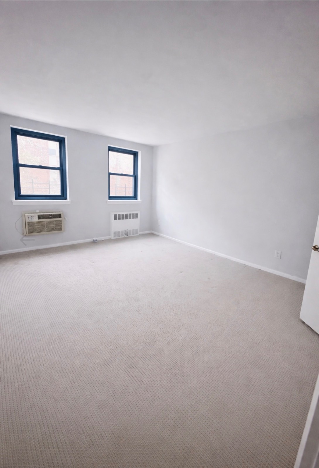 #9 photo, 210  Atlantic Ave, #C1G, Lynbrook , NY 11563