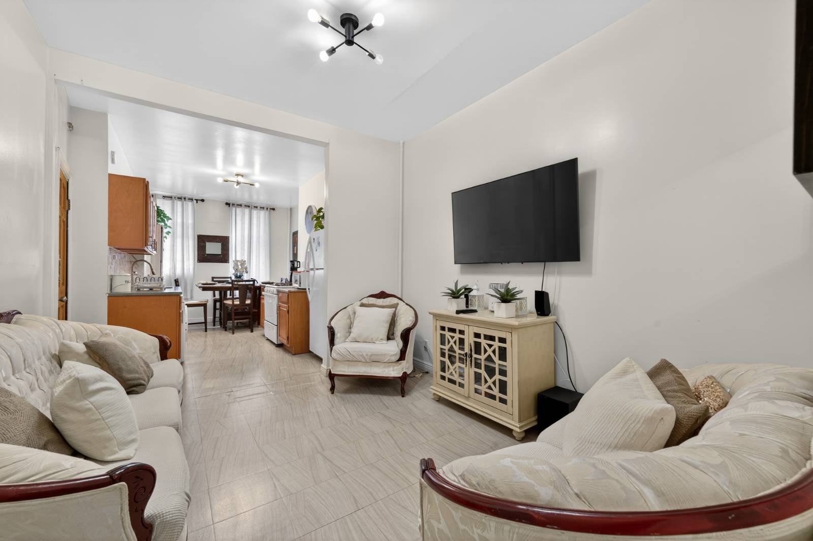 #10 photo, 1434 Greene Ave, Bushwick , NY 11237