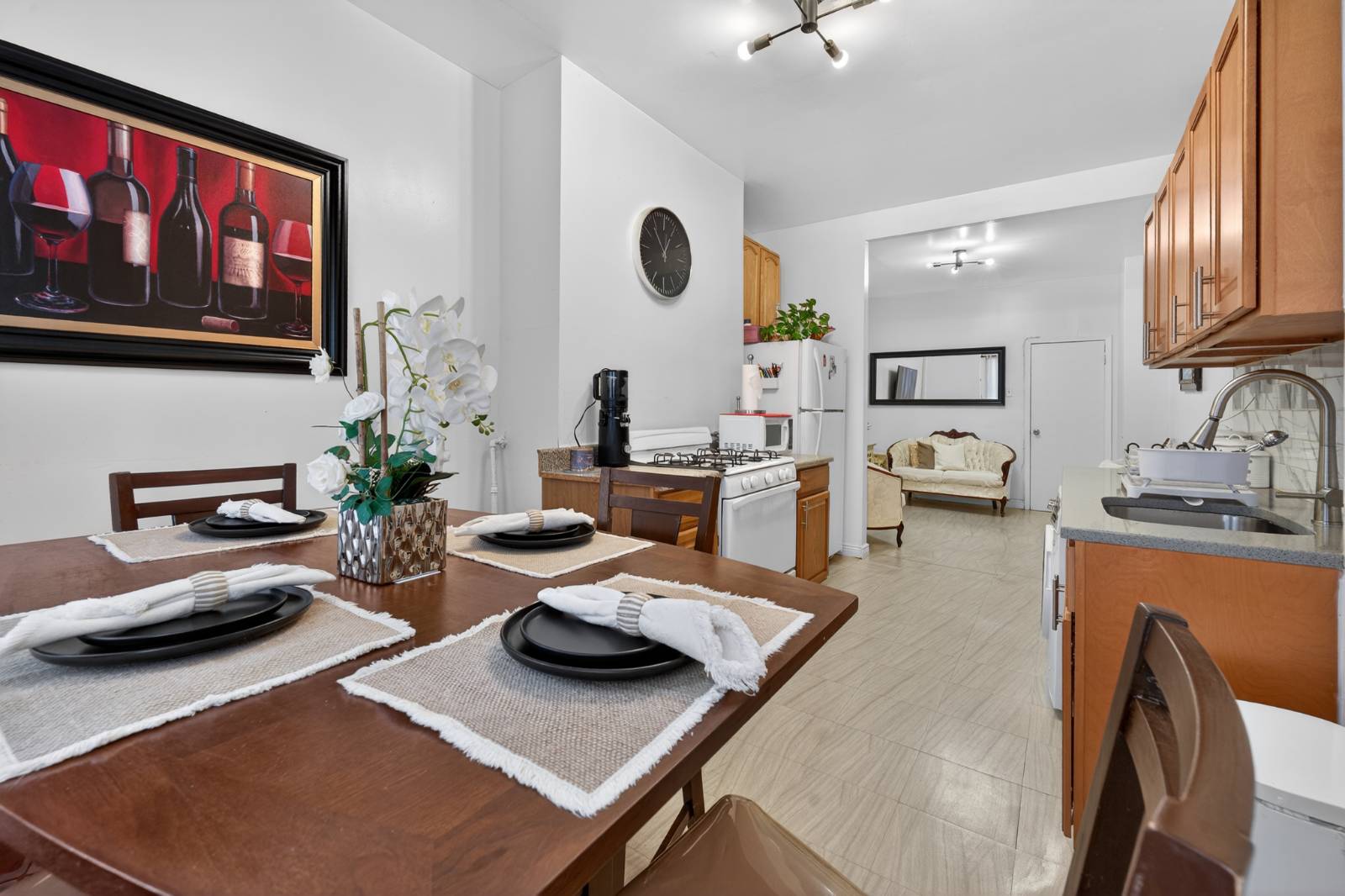 #11 photo, 1434 Greene Ave, Bushwick , NY 11237