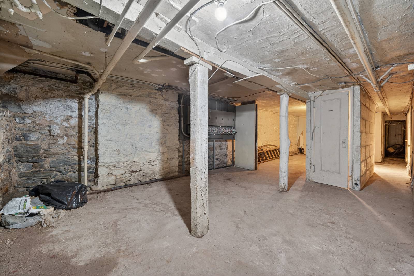 #25 photo, 1434 Greene Ave, Bushwick , NY 11237