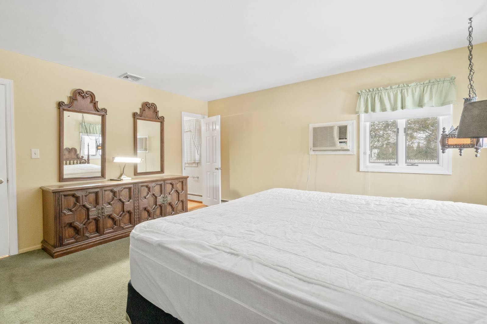 #13 photo, 15 Thadford St, East Northport , NY 11731