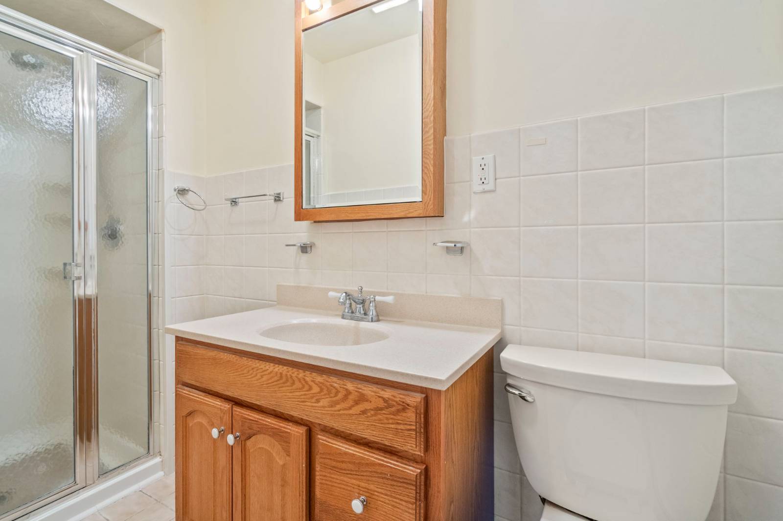 #22 photo, 15 Thadford St, East Northport , NY 11731