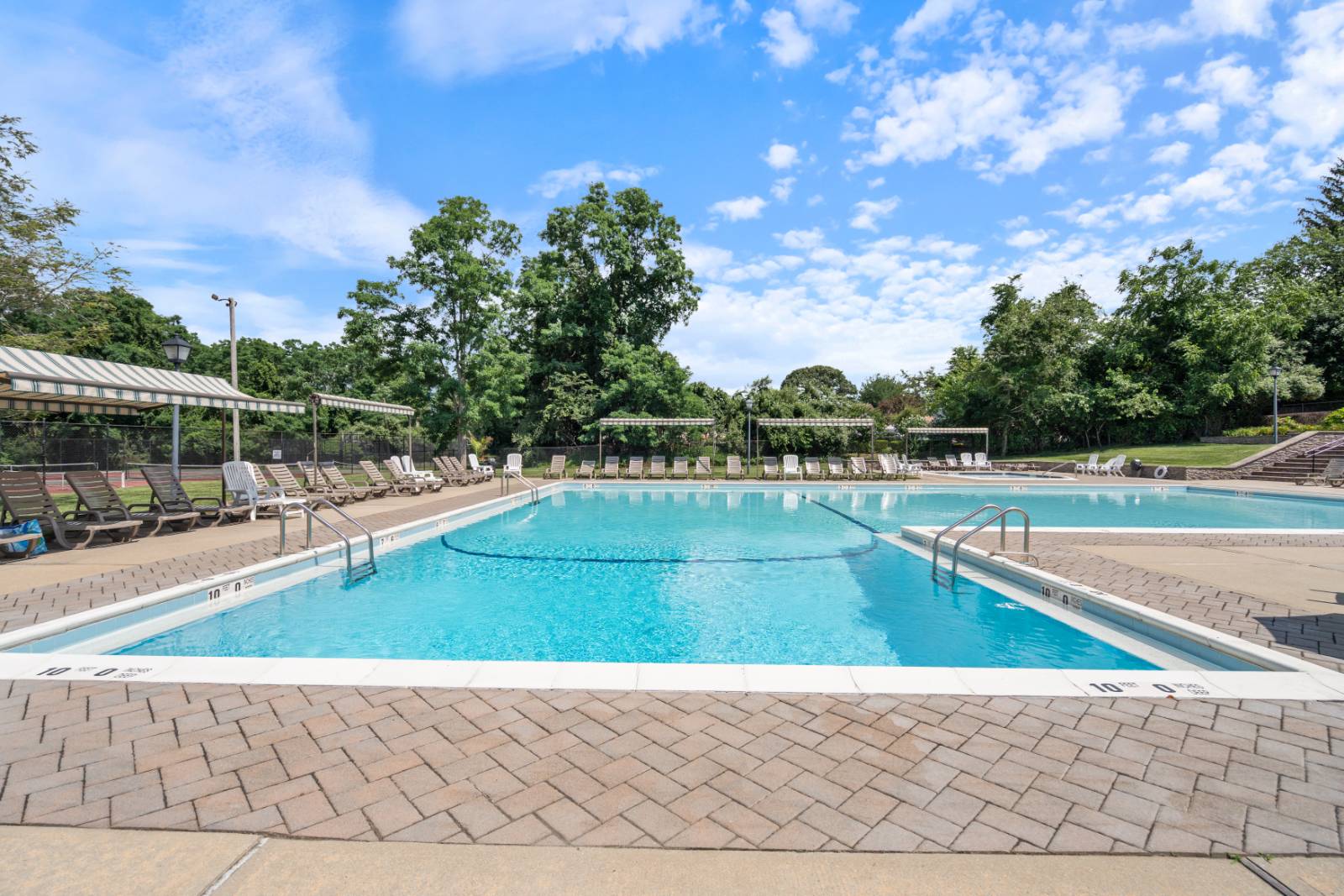 #25 photo, 6 Doe Path, Coram , NY 11727