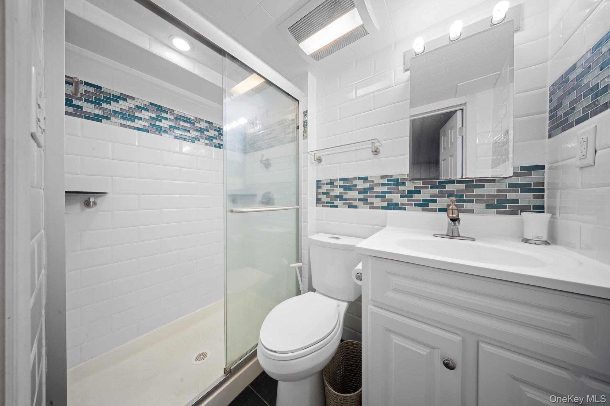 #1 photo, Lake Grove, 东长岛 Lake Grove , NY 11755