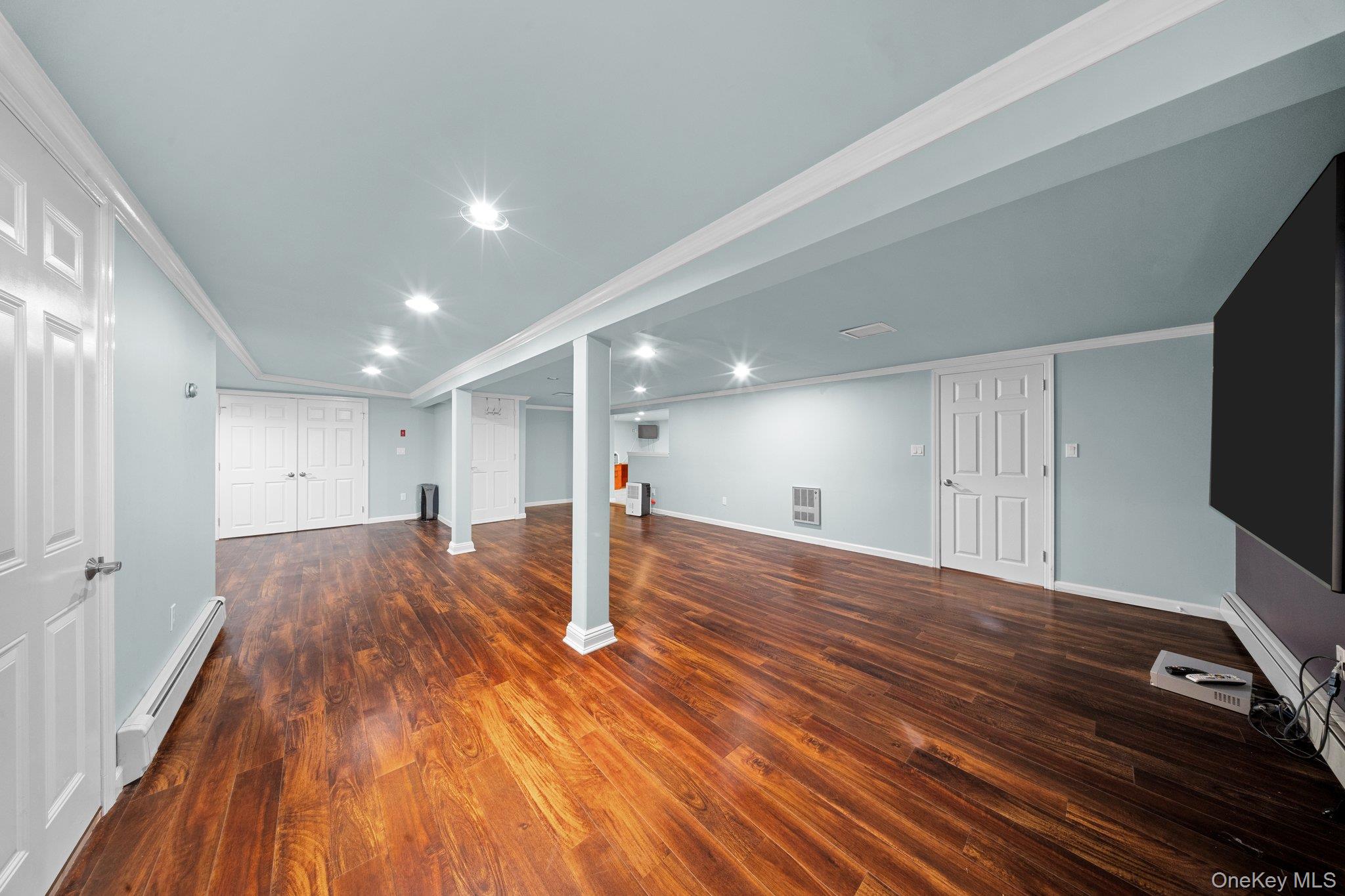 #17 photo, Lake Grove, 东长岛 Lake Grove , NY 11755