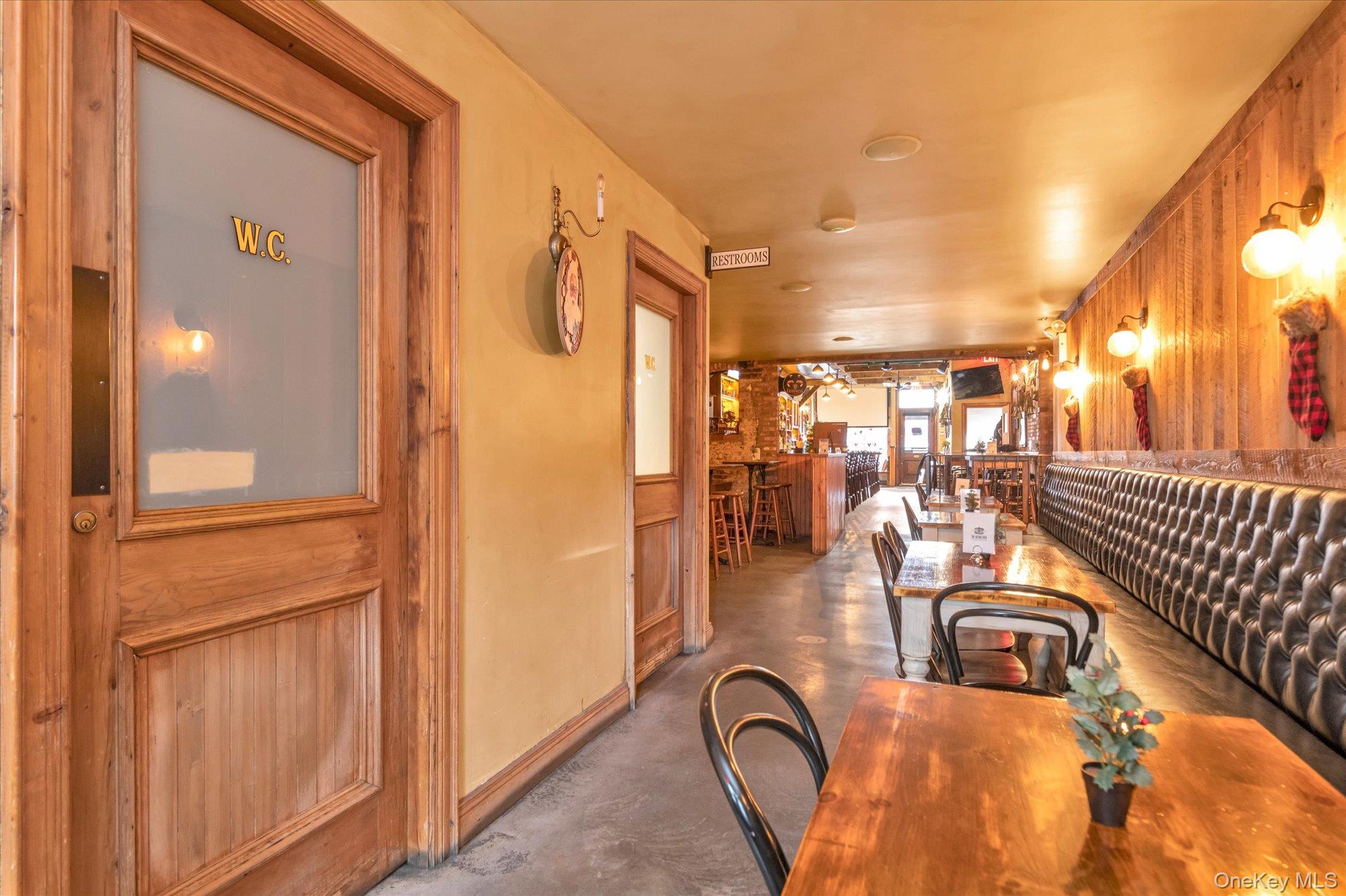 #10 photo, 58-15 Woodside Avenue, Woodside , NY 11377