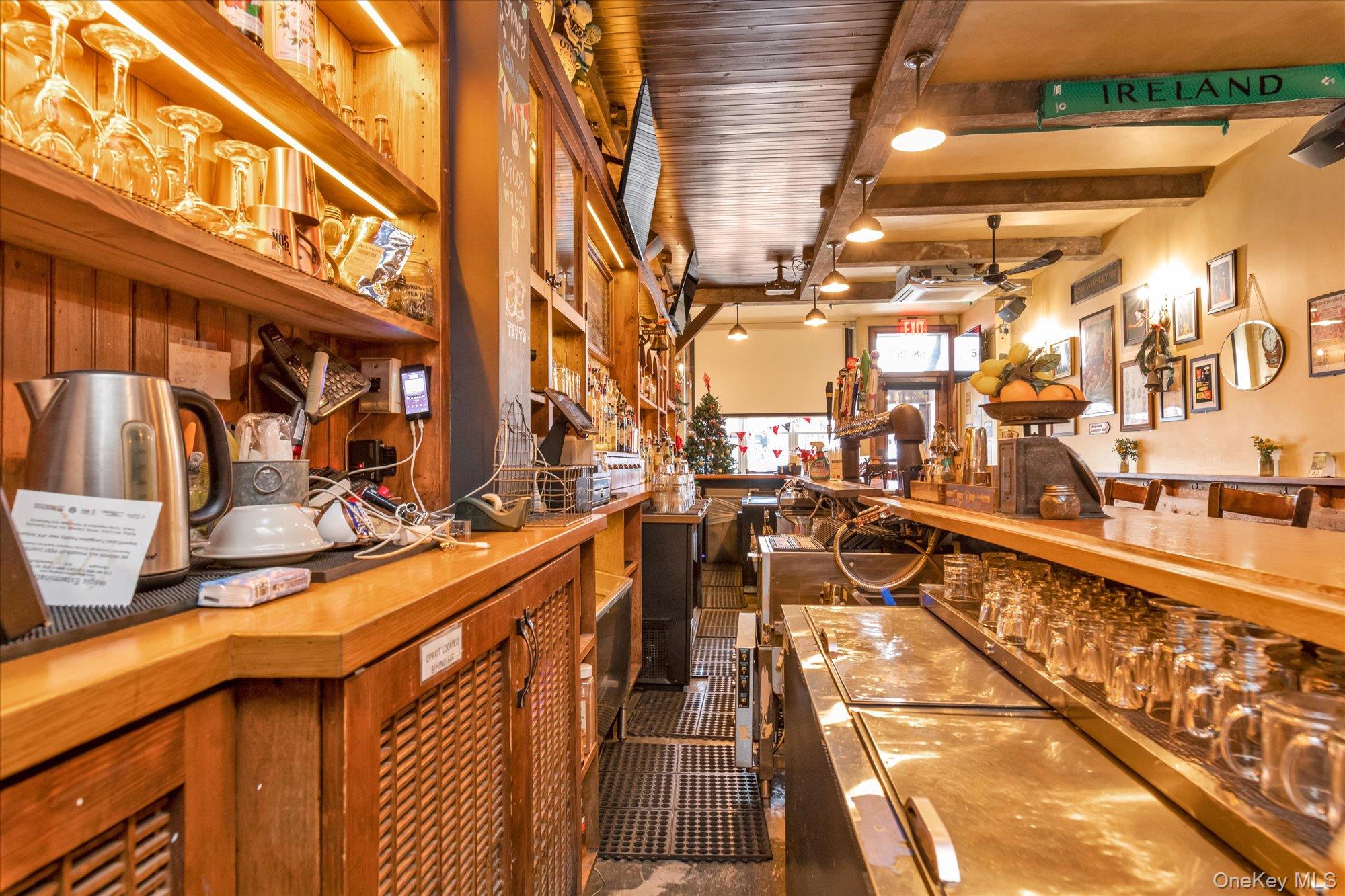 #7 photo, 58-15 Woodside Avenue, Woodside , NY 11377