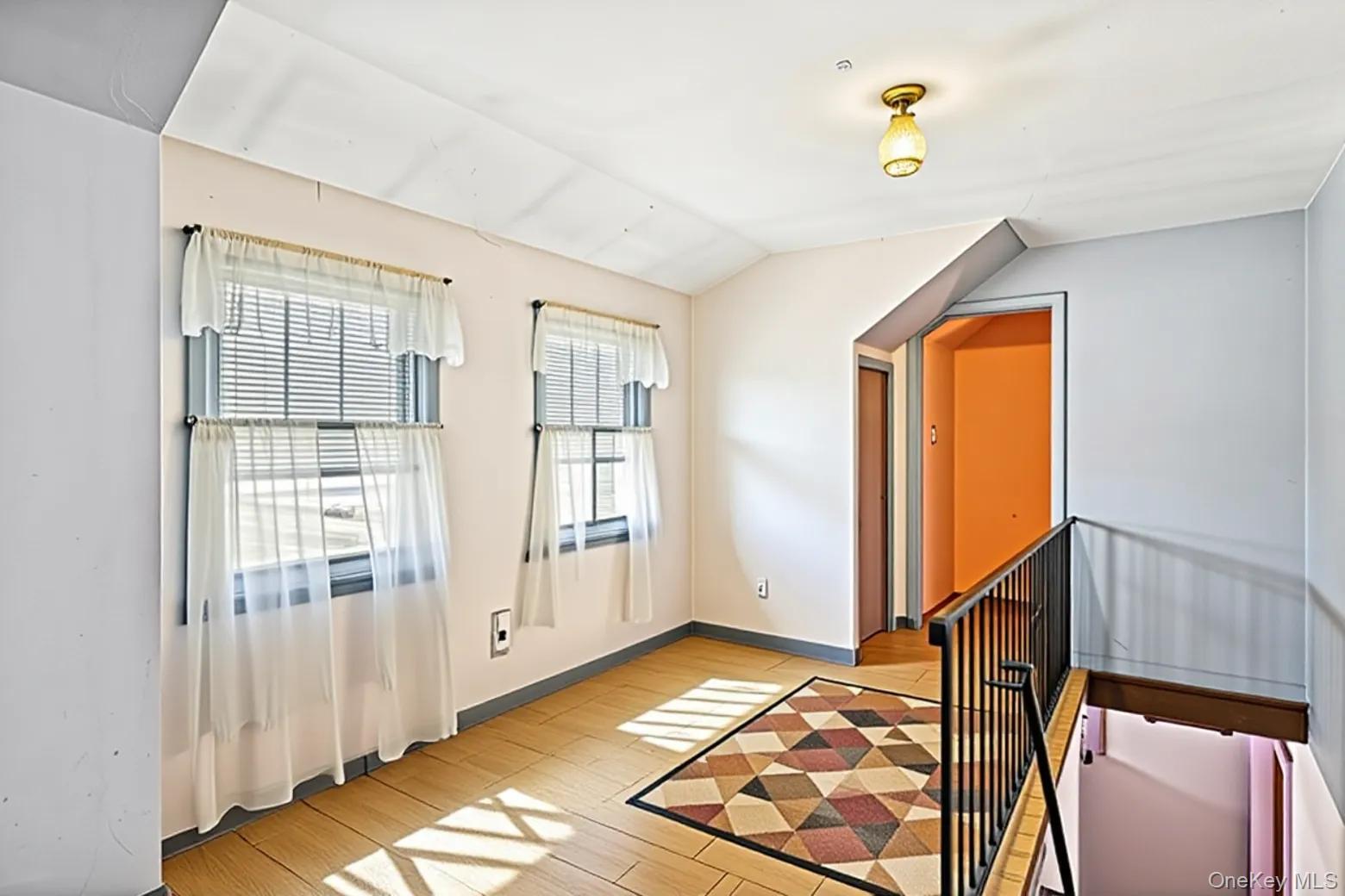 #10 photo, 3259 Union Boulevard, East Islip , NY 11730