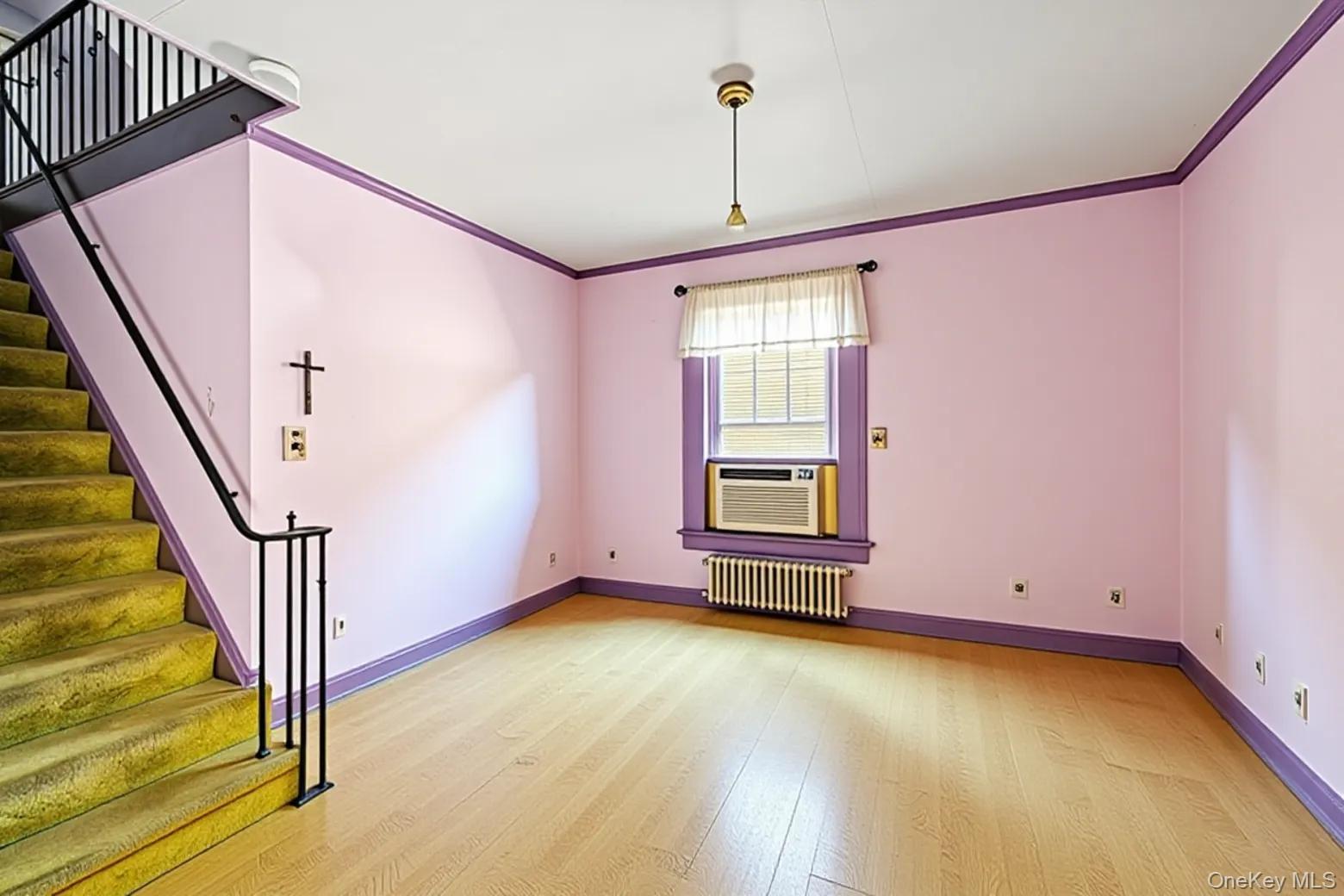 #4 photo, 3259 Union Boulevard, East Islip , NY 11730