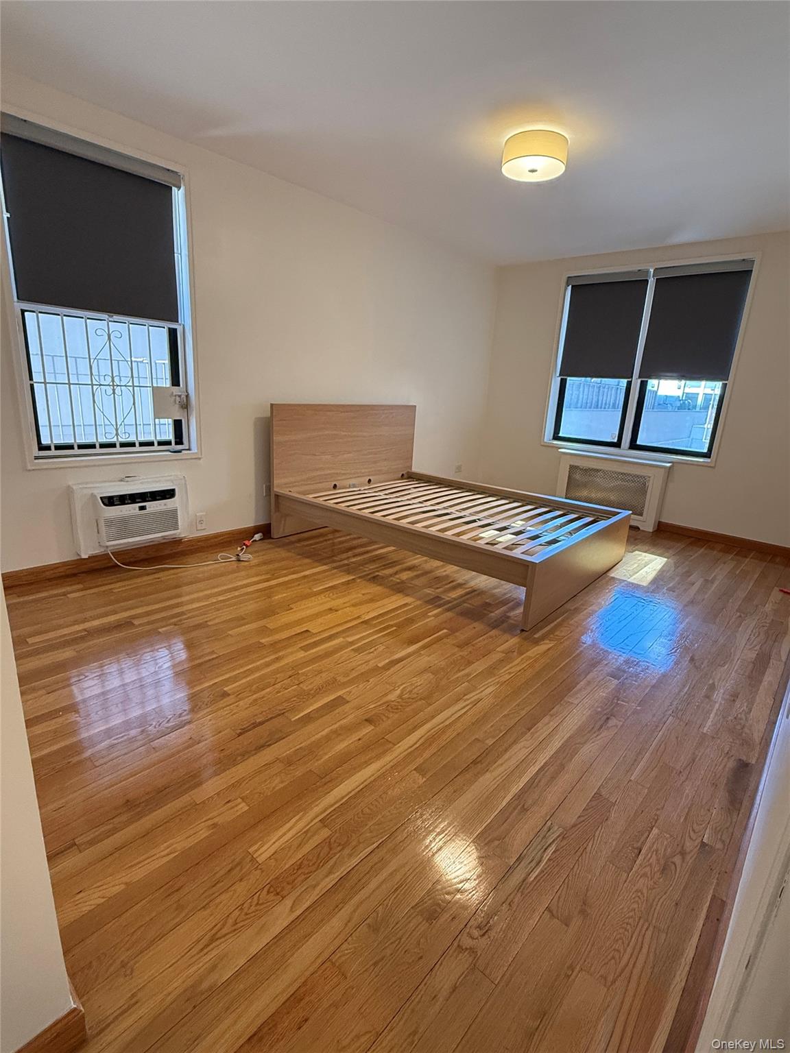 #13 photo, 13705 Franklin Avenue, קווינס Flushing , NY 11355