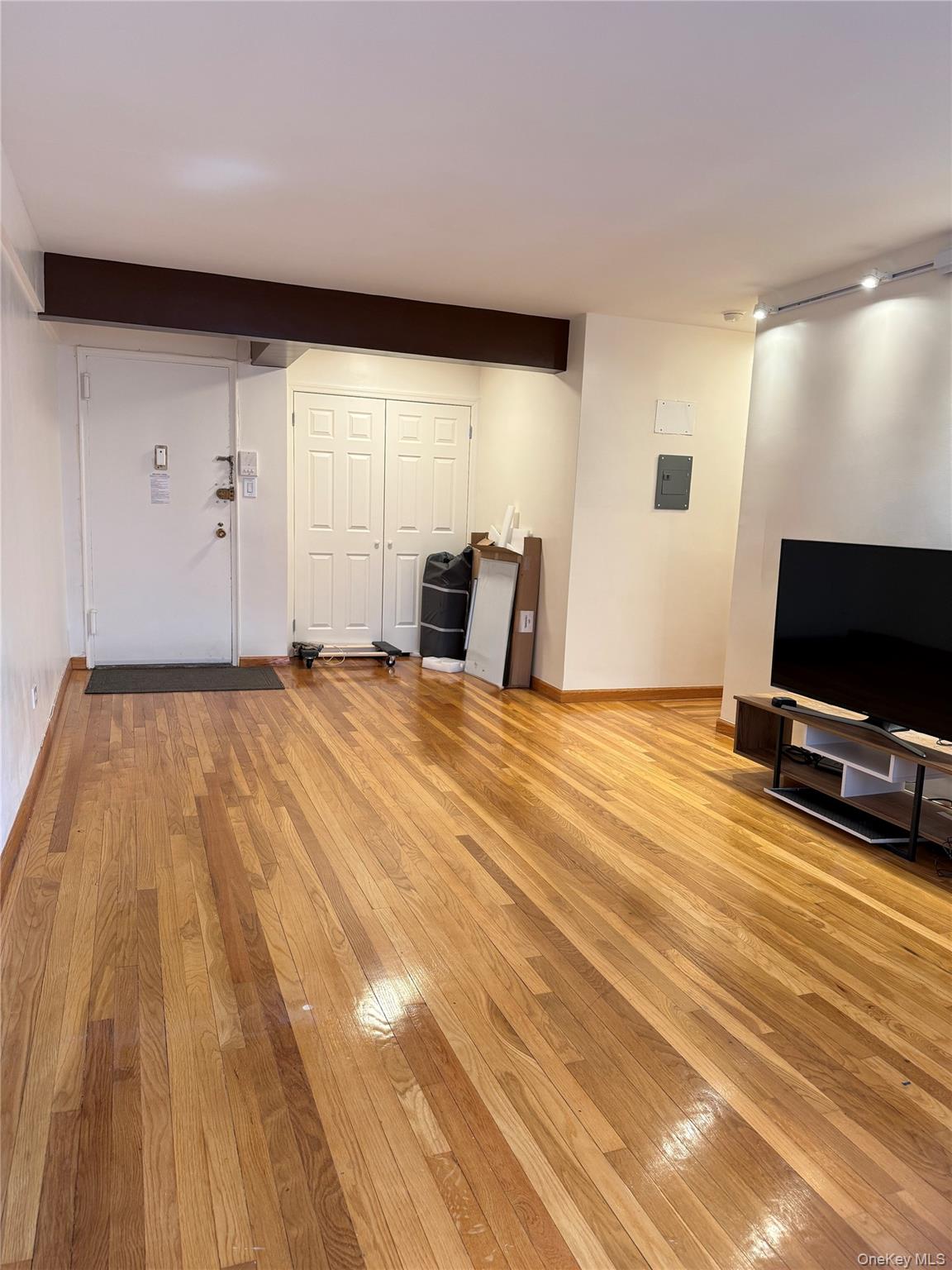 #6 photo, 13705 Franklin Avenue, קווינס Flushing , NY 11355