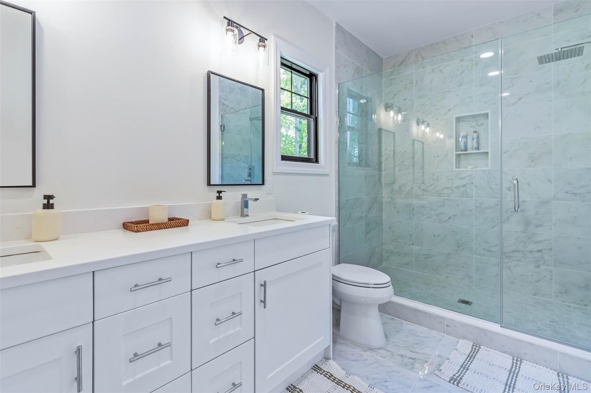 #15 photo, 1745 Stars Road, מחוז סאפוק East Marion , NY 11939