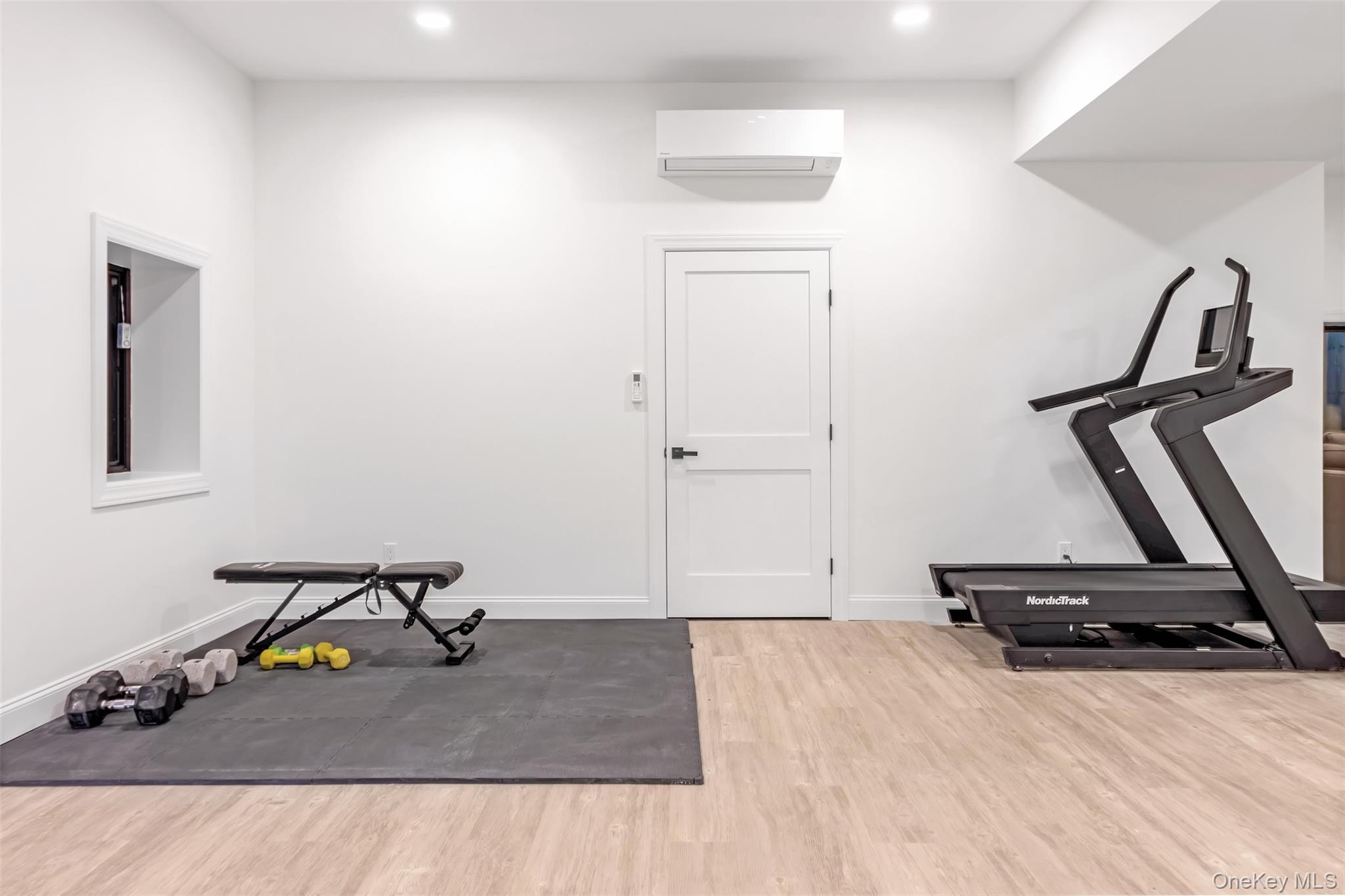 #18 photo, 1745 Stars Road, מחוז סאפוק East Marion , NY 11939