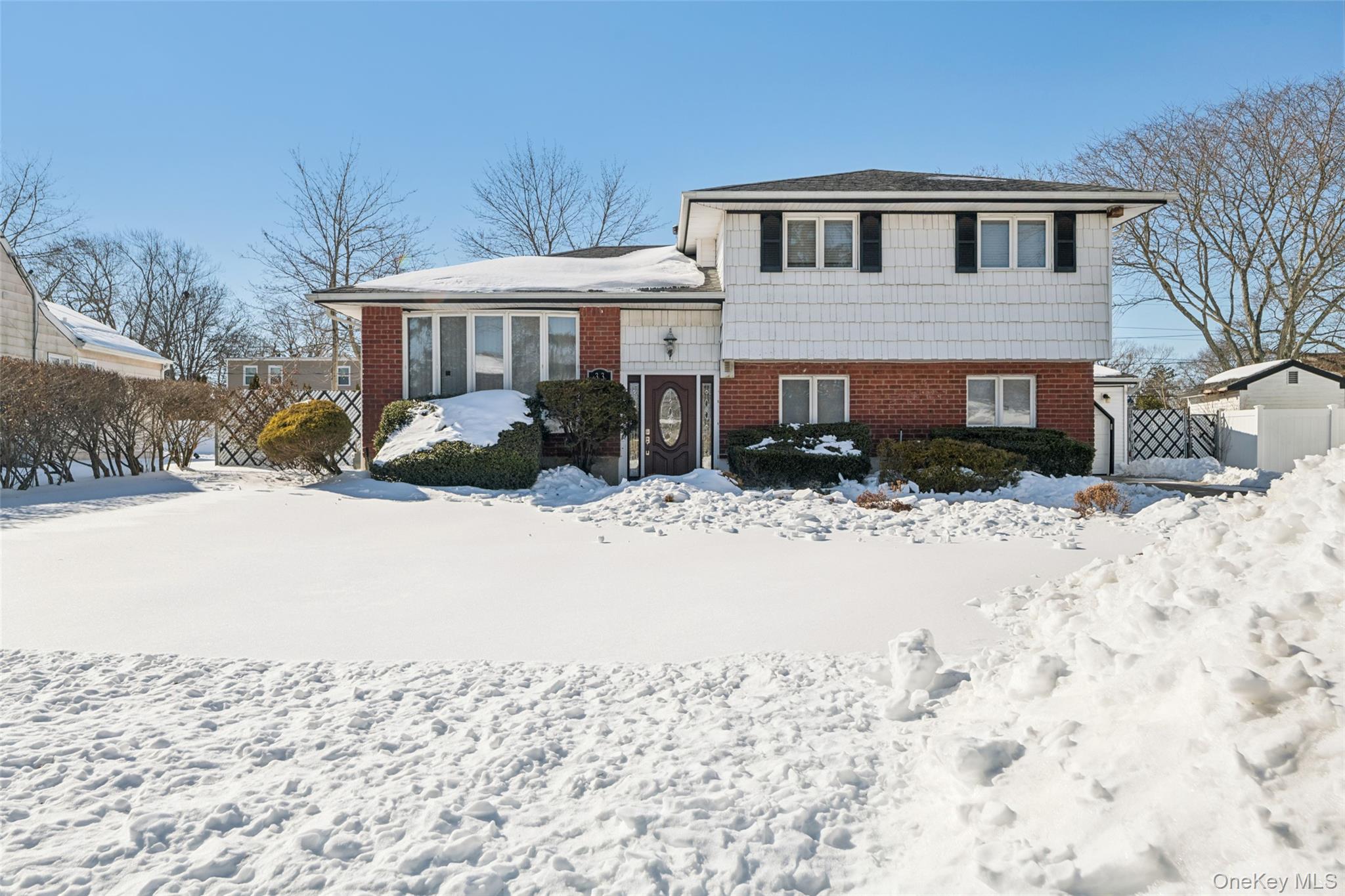 #3 photo, 33 Fairlawn Lane, מחוז סאפוק Centereach , NY 11720