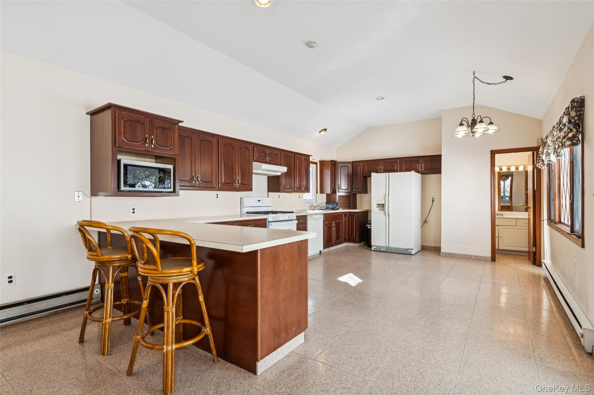 #9 photo, 33 Fairlawn Lane, מחוז סאפוק Centereach , NY 11720