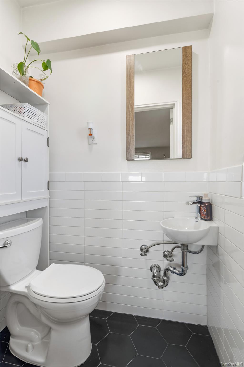 #13 photo, 7210 112th Street, फॉरेस्ट हिल्स Forest Hills , NY 11375