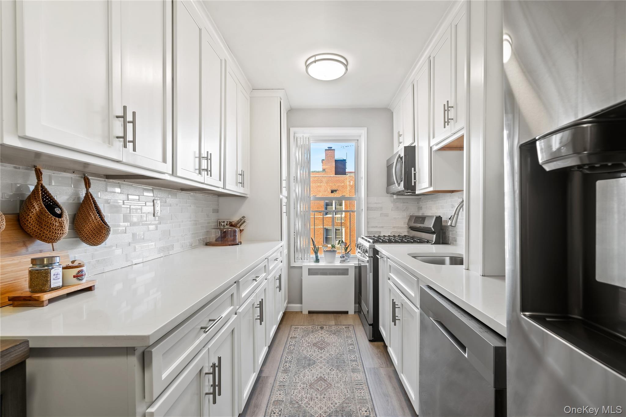 #6 photo, 7210 112th Street, फॉरेस्ट हिल्स Forest Hills , NY 11375