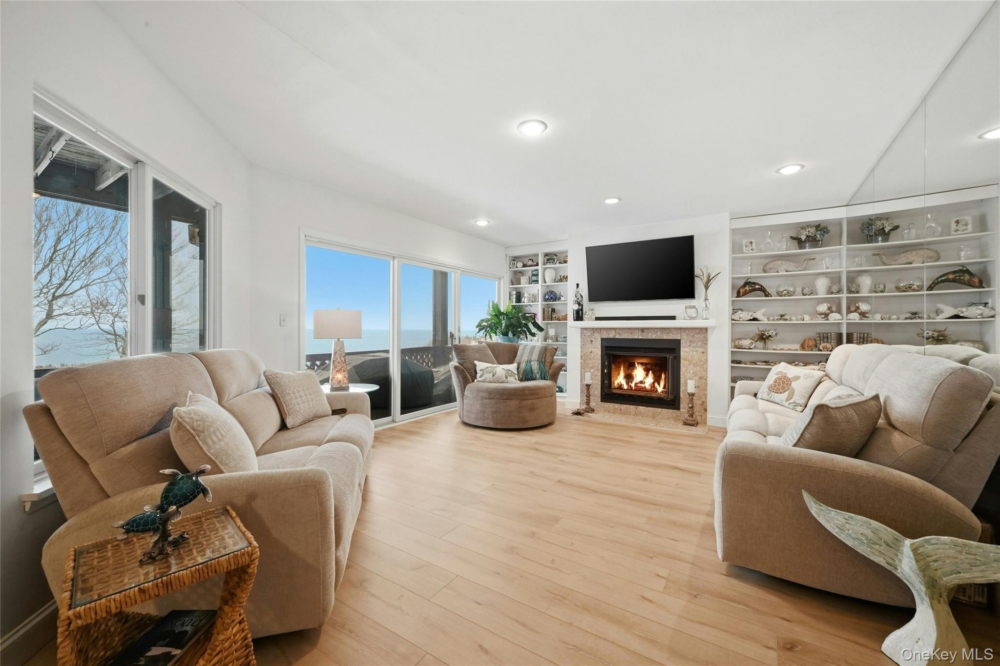 #11 photo, 508 Fox Hill Drive, מחוז סאפוק Calverton , NY 11933