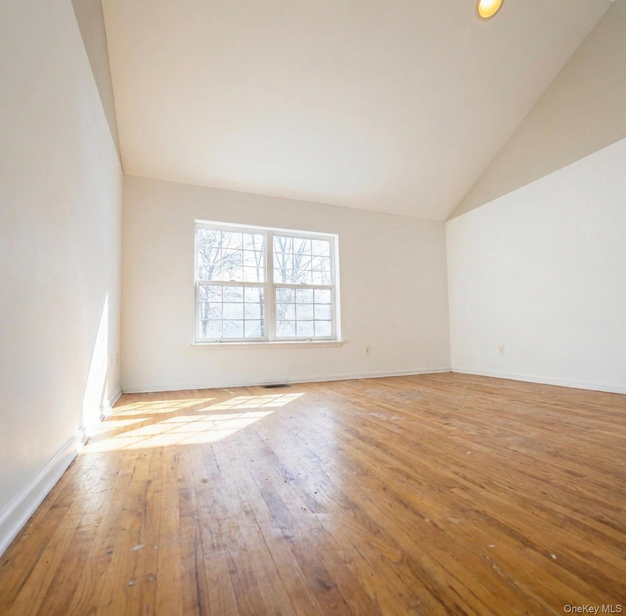 #10 photo, 54 Crystal Hill Drive, Pomona , NY 10970