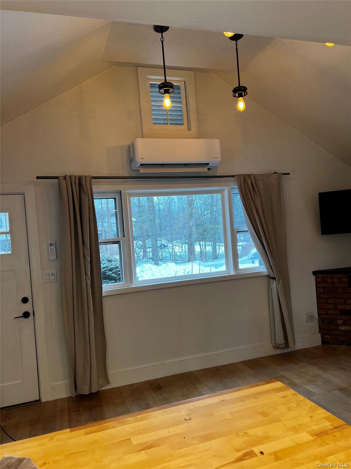 #6 photo, 45 Shady Lane, Bardonia , NY 10954