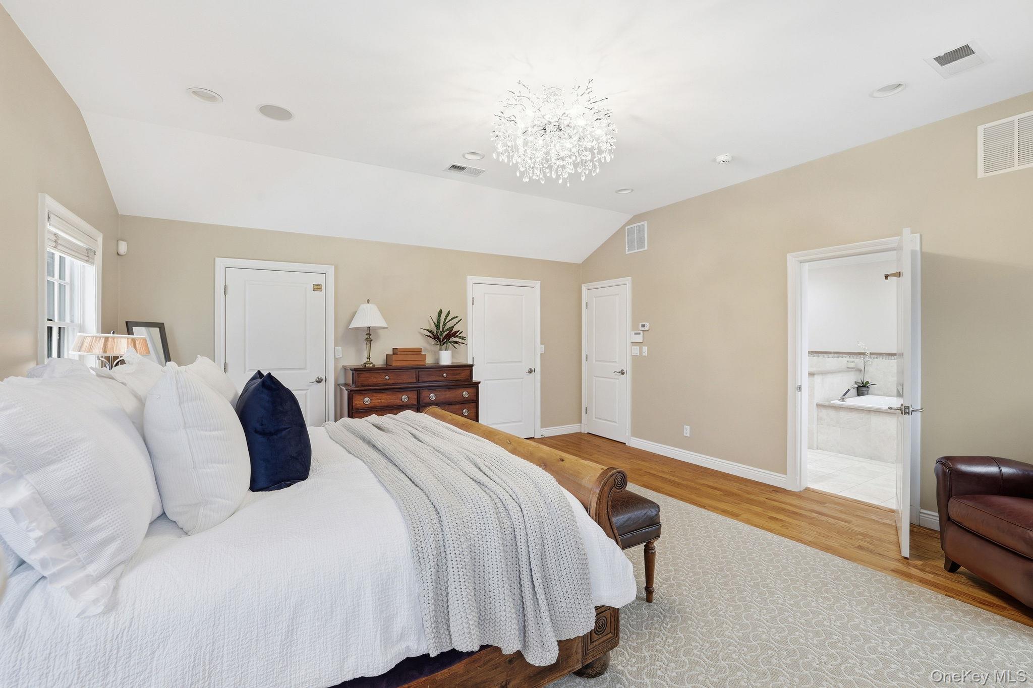 #15 photo, 25 Andrea Lane, Scarsdale , NY 10583