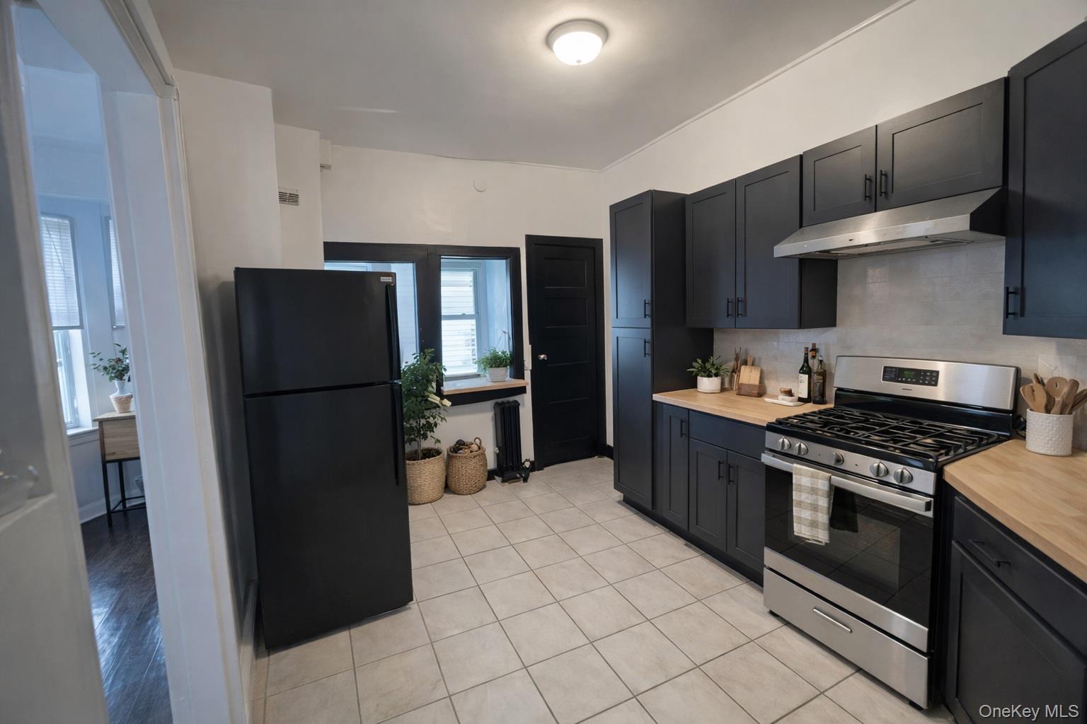 #1 photo, 257 S 2nd Avenue, Mount Vernon , NY 10550