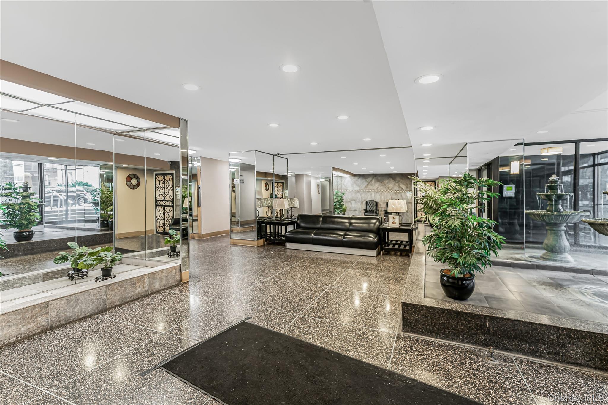 #9 photo, 665 Thwaites Place, הברונקס Bronx , NY 10467