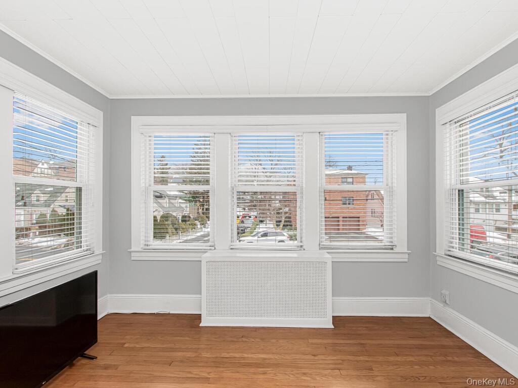 #4 photo, 617 Kimball Avenue, Yonkers , NY 10704