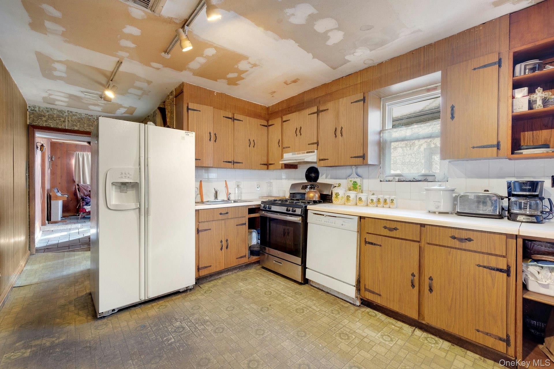 #9 photo, 188 Edgewater Park, הברונקס Bronx , NY 10465