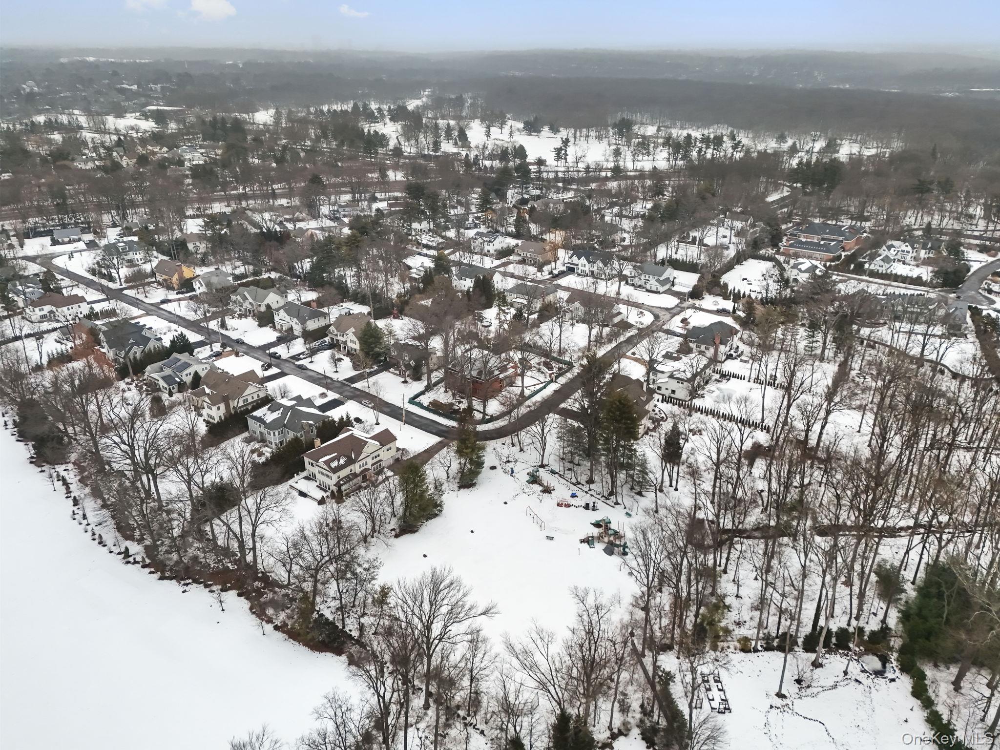 #12 photo, 7 Mayflower Road, Scarsdale , NY 10583