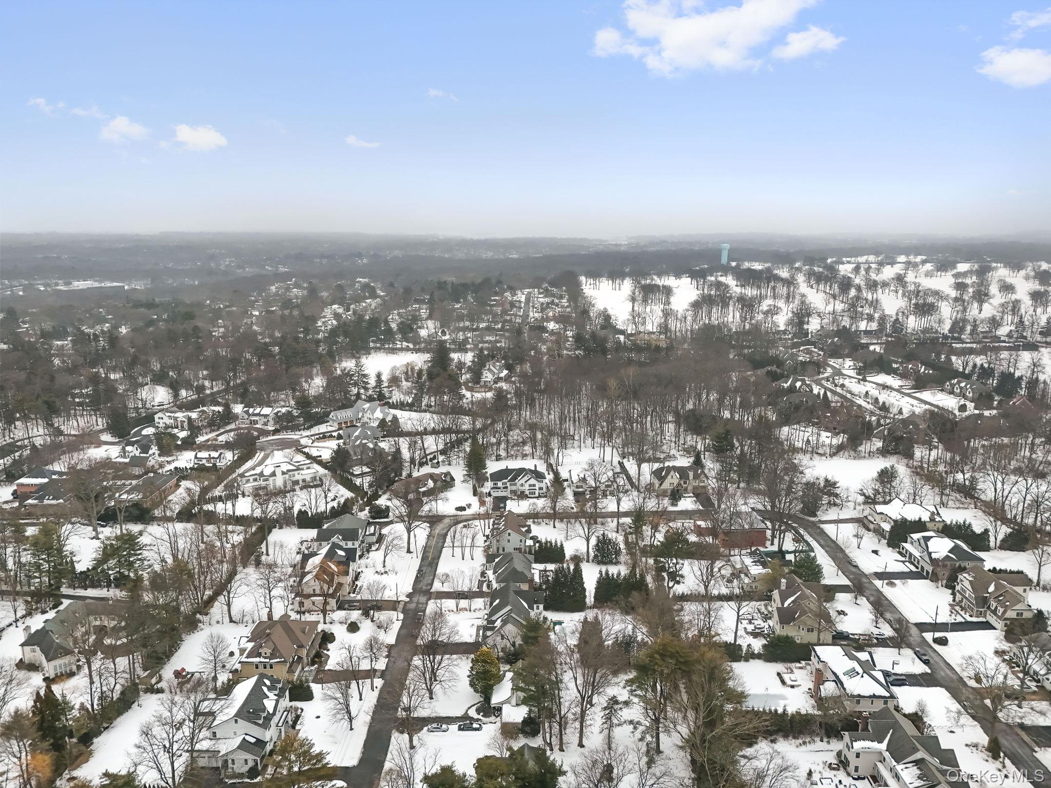 #13 photo, 7 Mayflower Road, Scarsdale , NY 10583