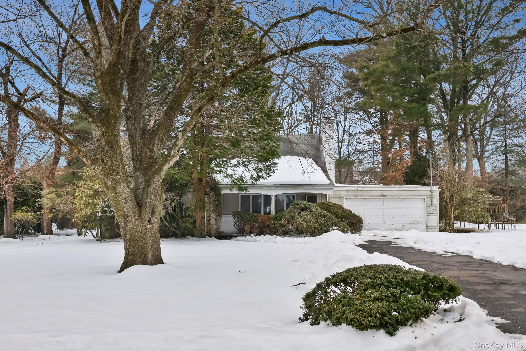 #3 photo, 7 Mayflower Road, Scarsdale , NY 10583