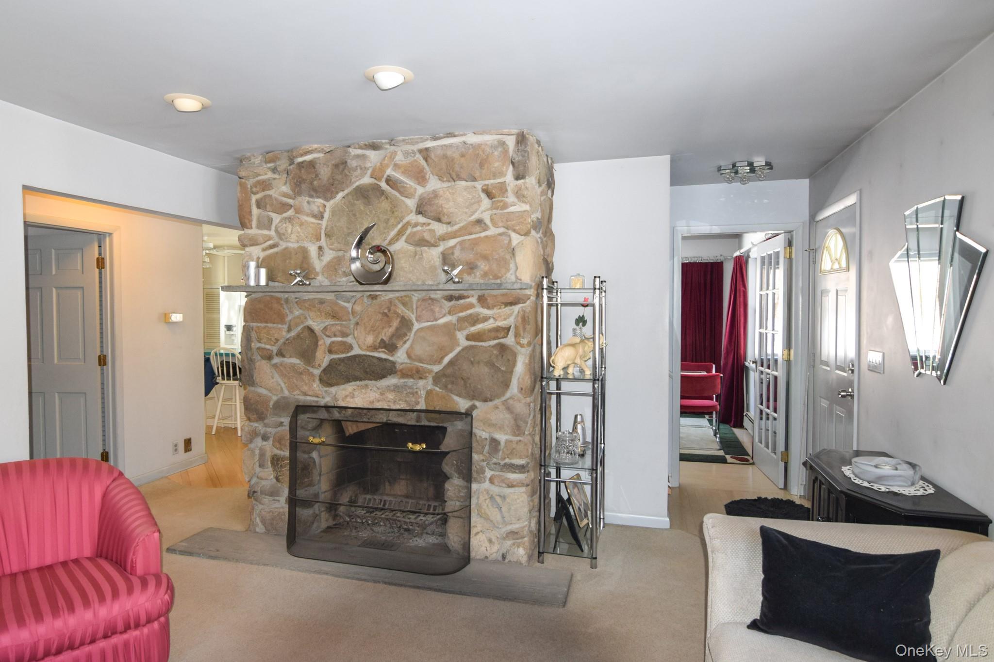 #4 photo, 94 Hill Top Road, Rhinebeck , NY 12572