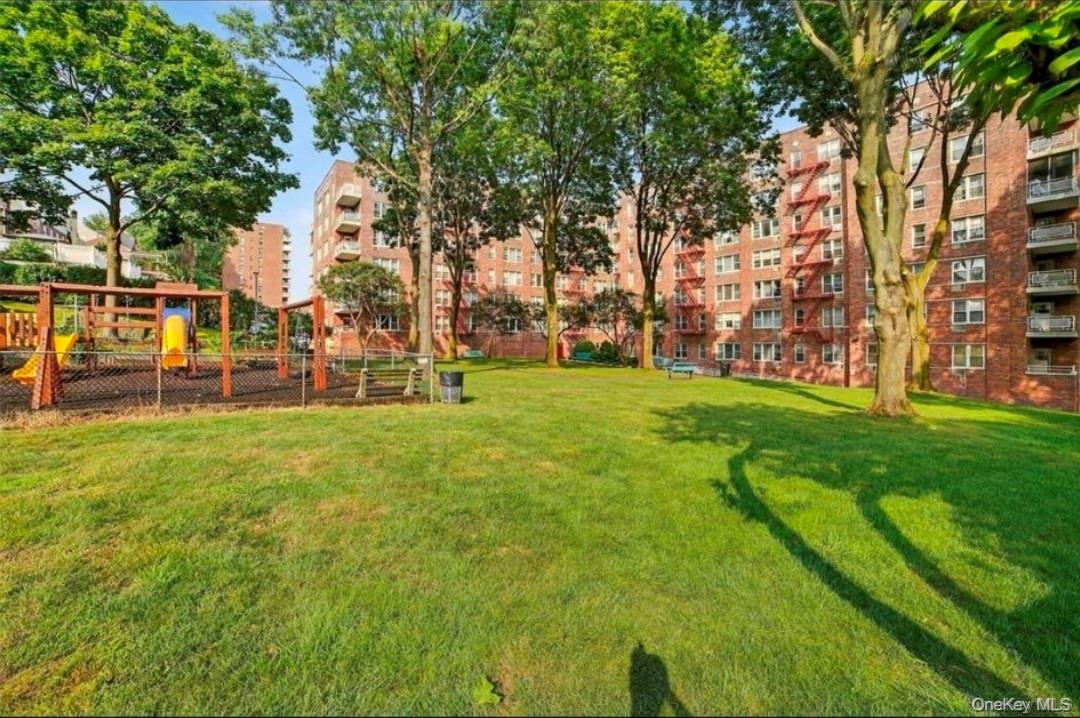 #1 photo, 333 Bronx Rive Road #707, Yonkers , NY 10704
