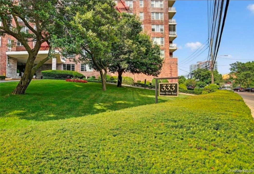 #20 photo, 333 Bronx Rive Road #707, Yonkers , NY 10704