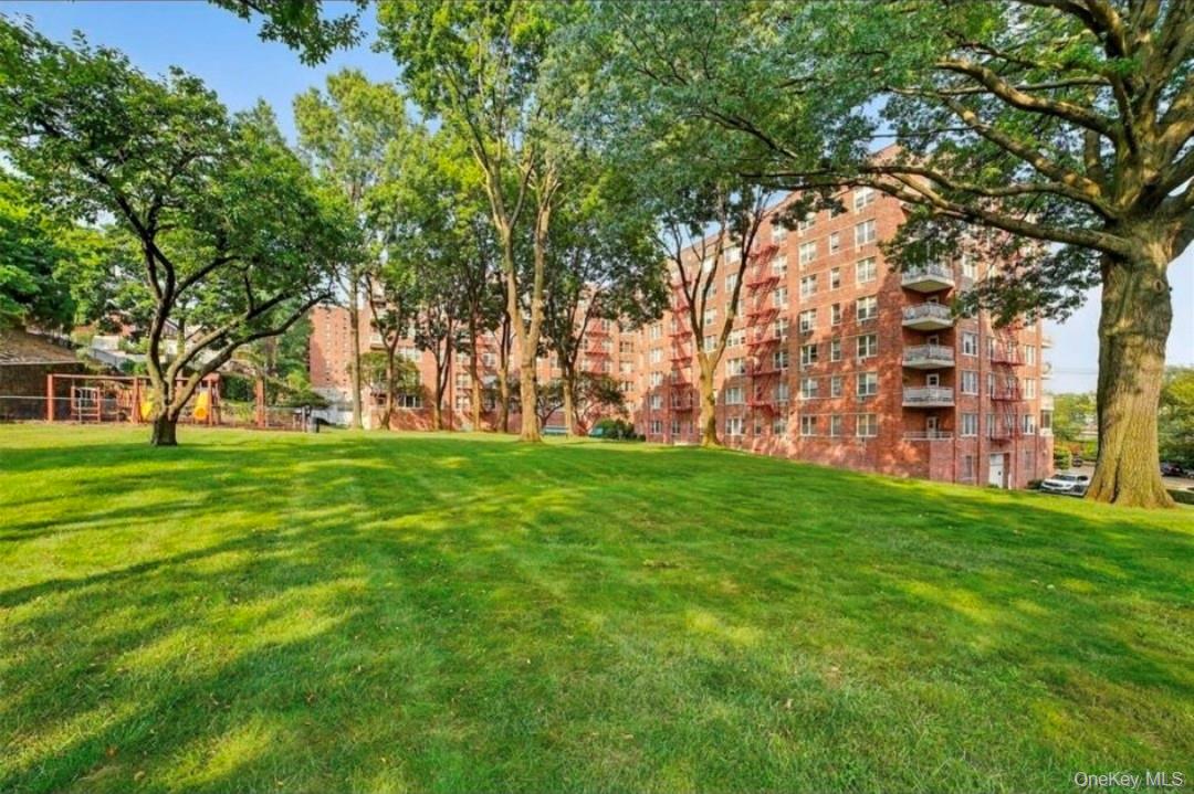 #6 photo, 333 Bronx Rive Road #707, Yonkers , NY 10704