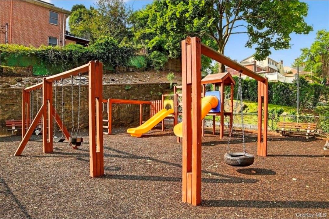 #8 photo, 333 Bronx Rive Road #707, Yonkers , NY 10704