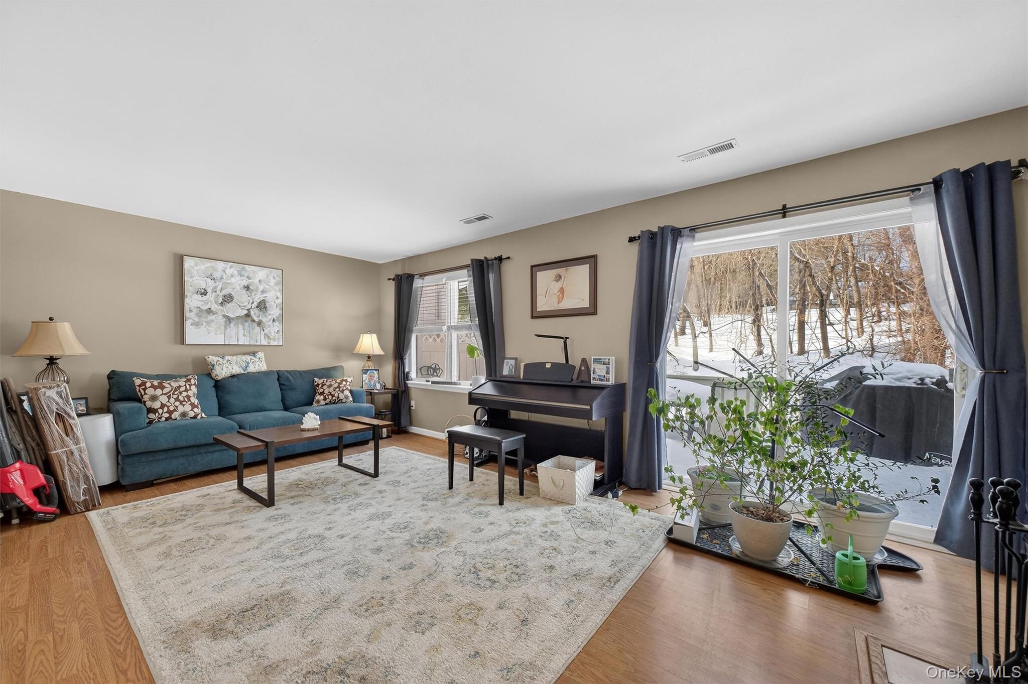 #11 photo, 325 Cornwall Meadows Lane, Patterson , NY 12563